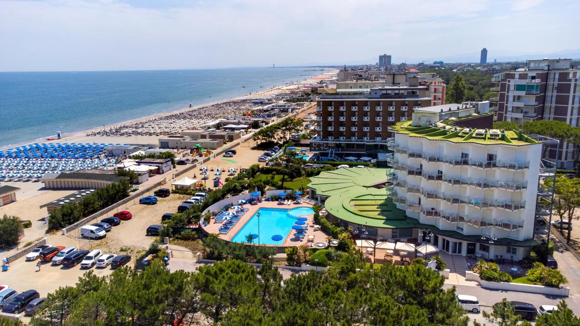 Hotel Bellevue Beach - Sul Mare Морской Милан Экстерьер фото